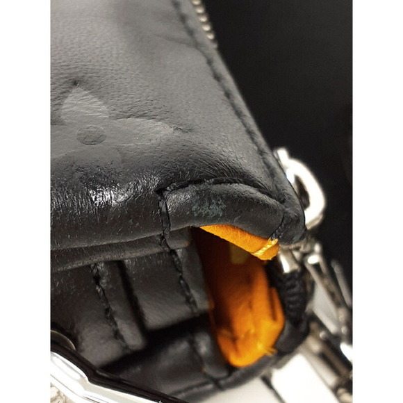 Louis Vuitton Monogram Coussin Bag - Picture 4 of 9